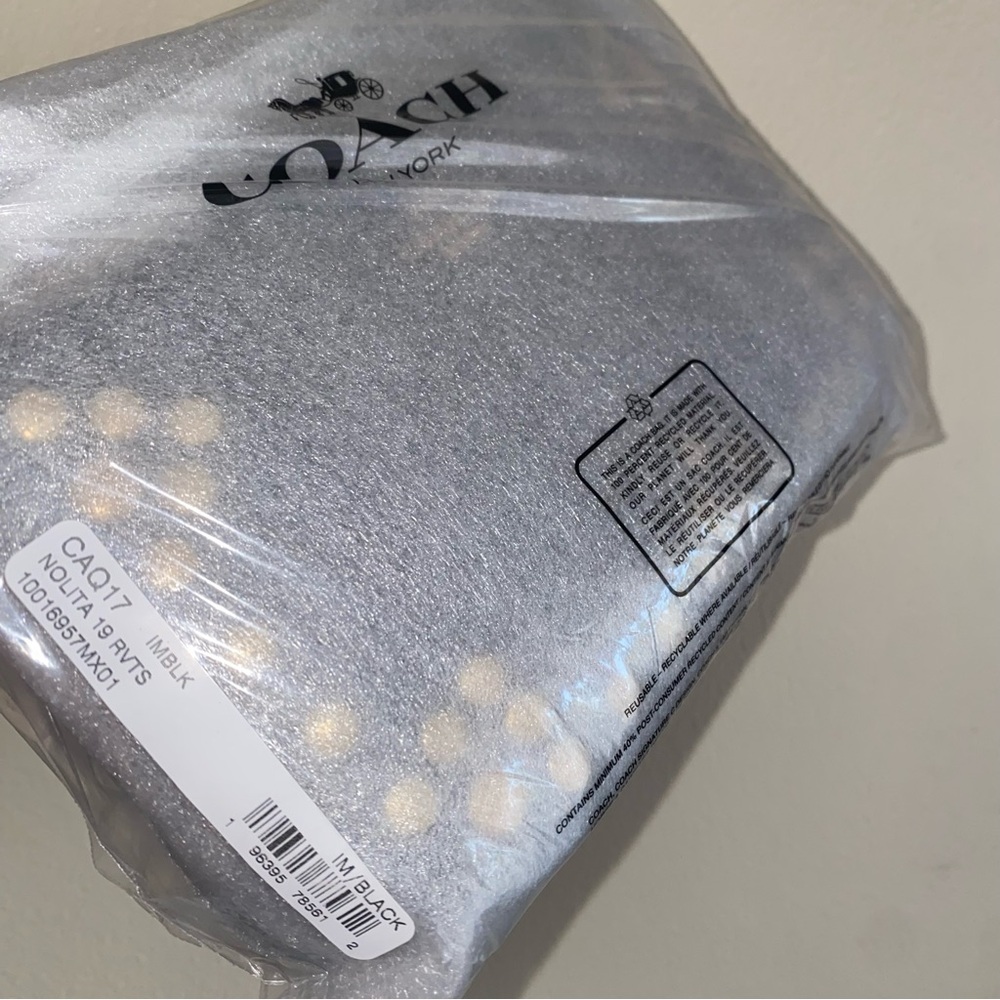 Coach Nolita 19 With Rivets New - Picture 10 of 10